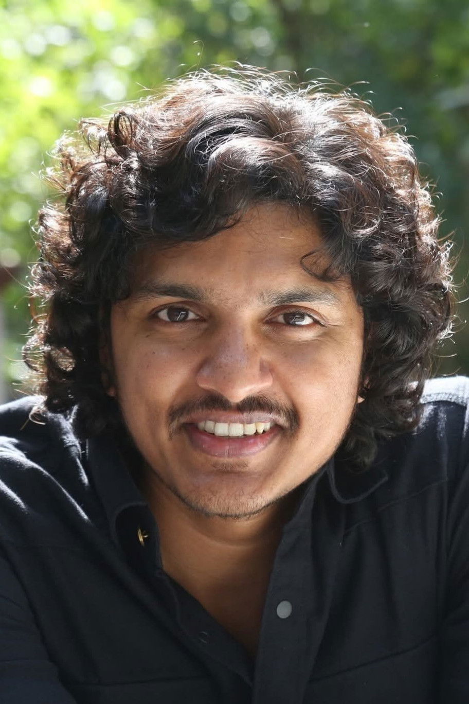 Mahesh Babu P backdrop