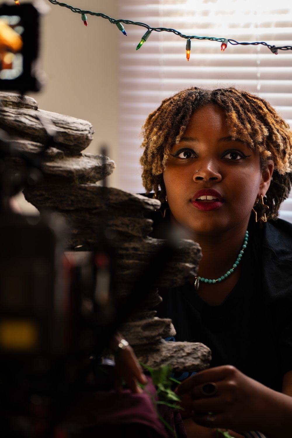 Yasmin J. Lee backdrop