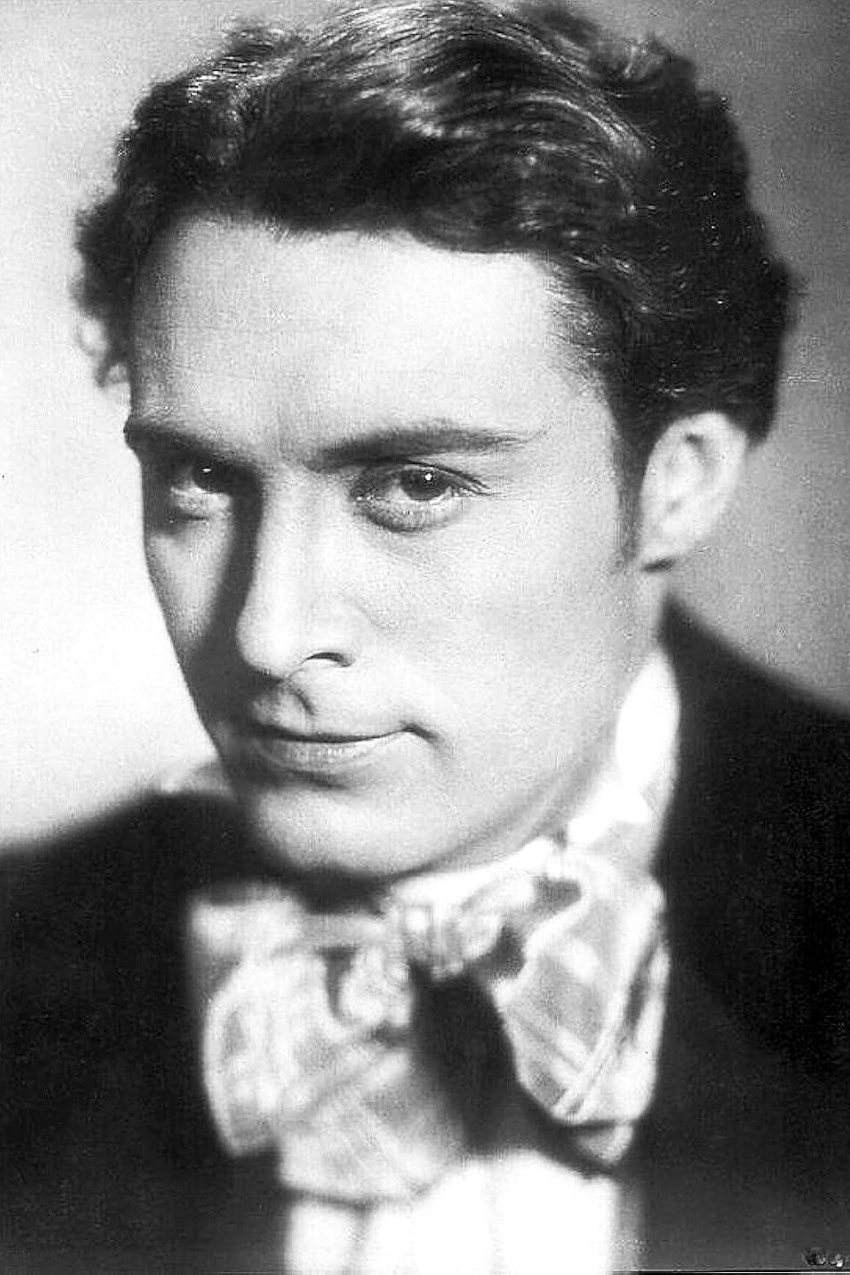 Fred Louis Lerch backdrop