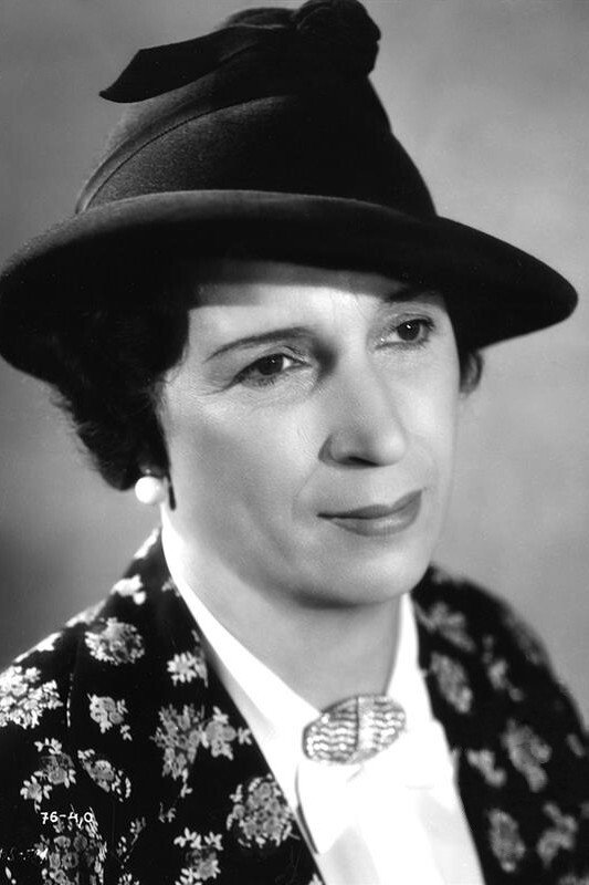 Milka Balek-Brodská backdrop