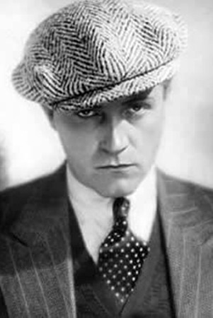 Hanns Schwarz backdrop