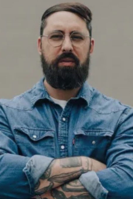 Luca Cerlini backdrop