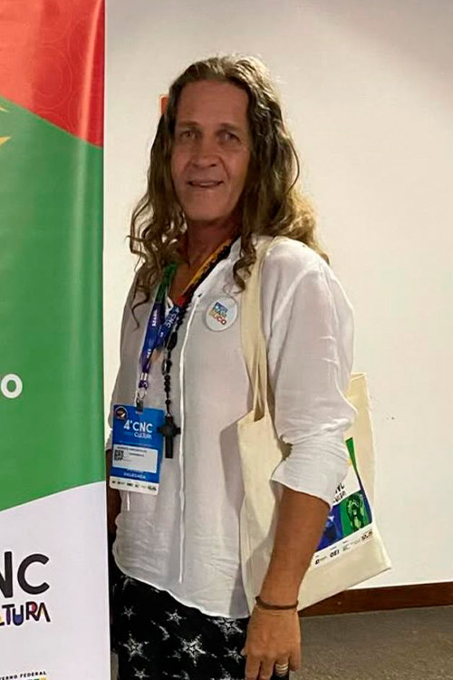 Roberto Vasconcelos backdrop