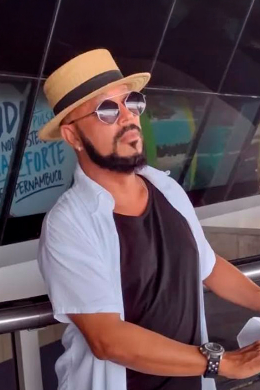 Geraldo Dias backdrop