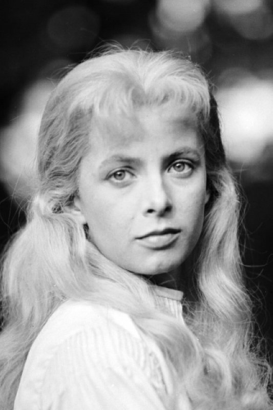 Grażyna Staniszewska backdrop