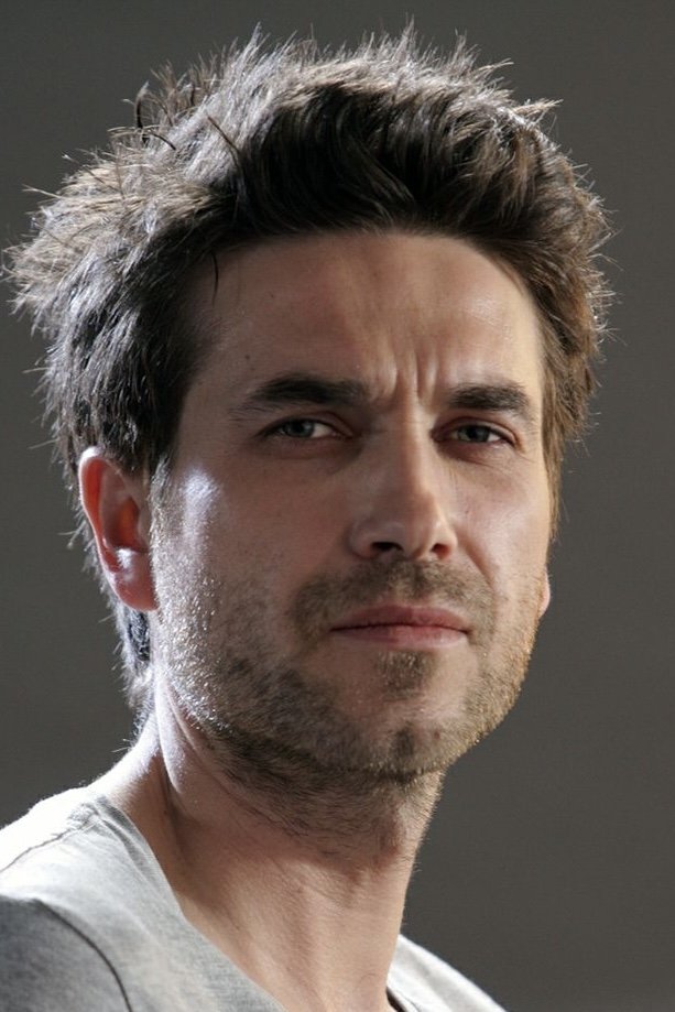 Marcin Dorociński backdrop