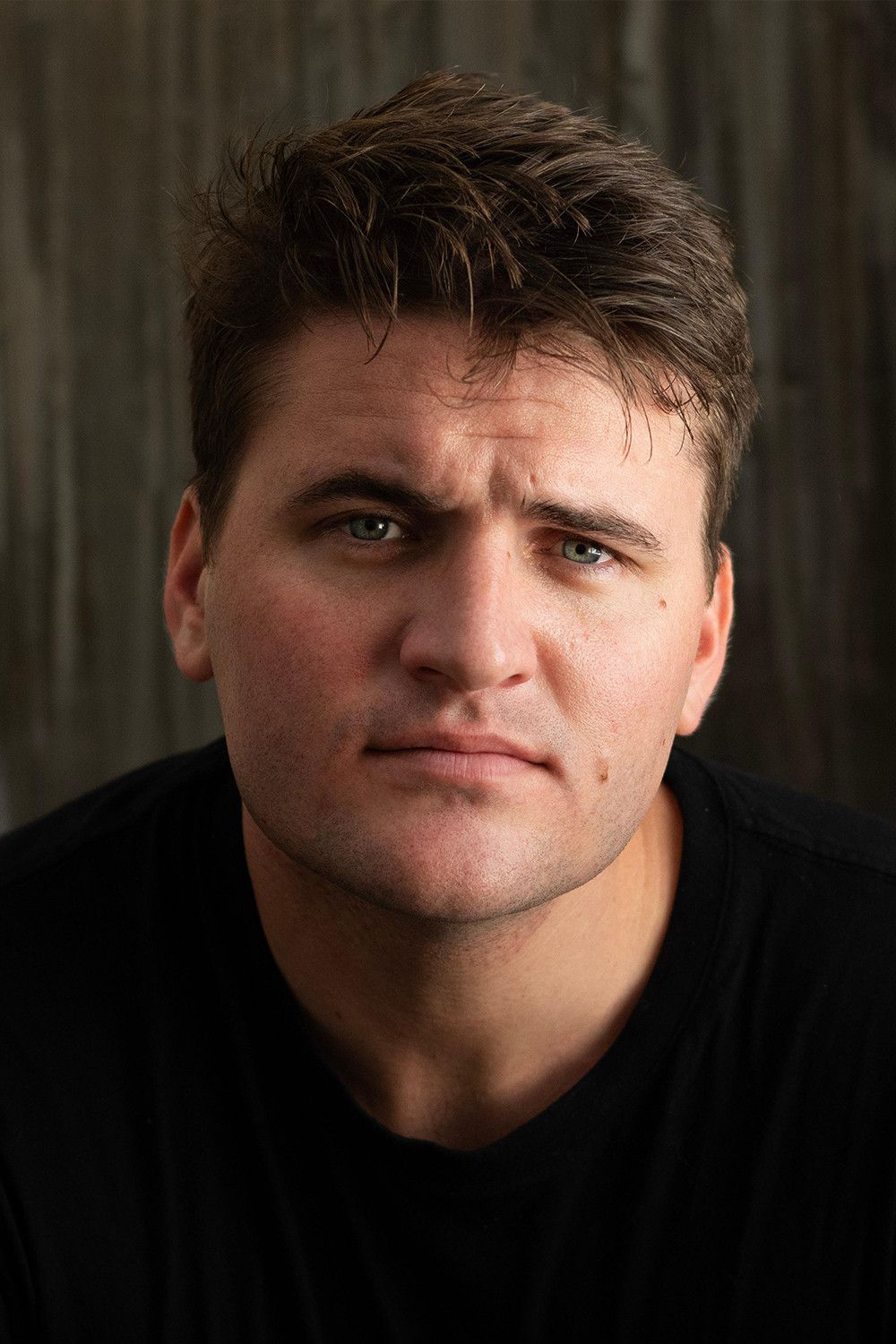 Altus Vernooy backdrop