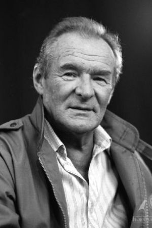 Jerzy Passendorfer backdrop