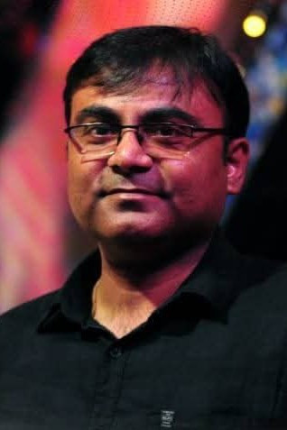 Subhadeip Das backdrop