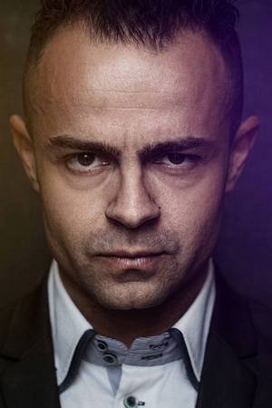 Andrea De Rosa backdrop