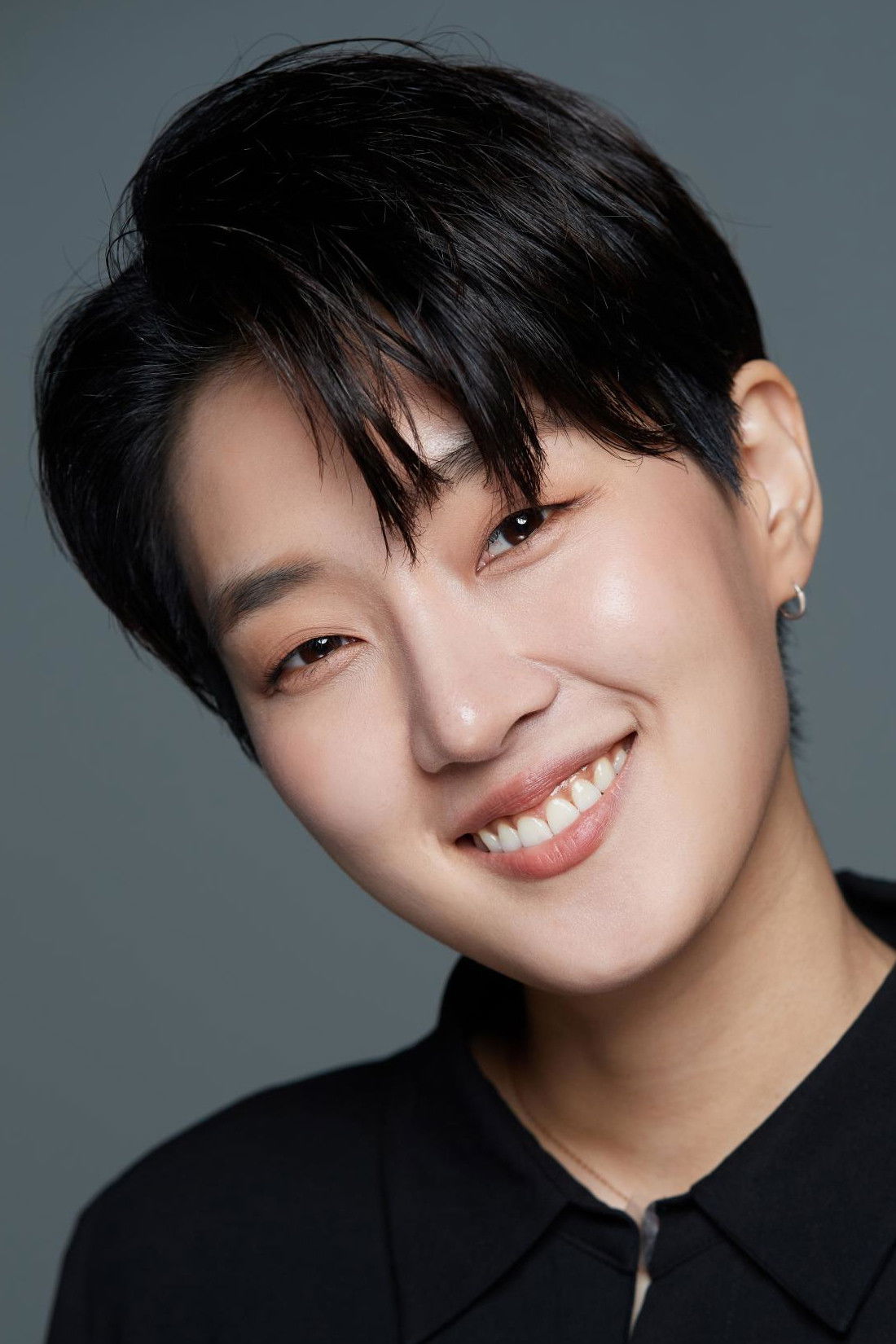 Lee Ju‑hyun backdrop