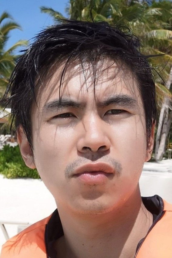 Parkpoom Wiboonronnarong backdrop