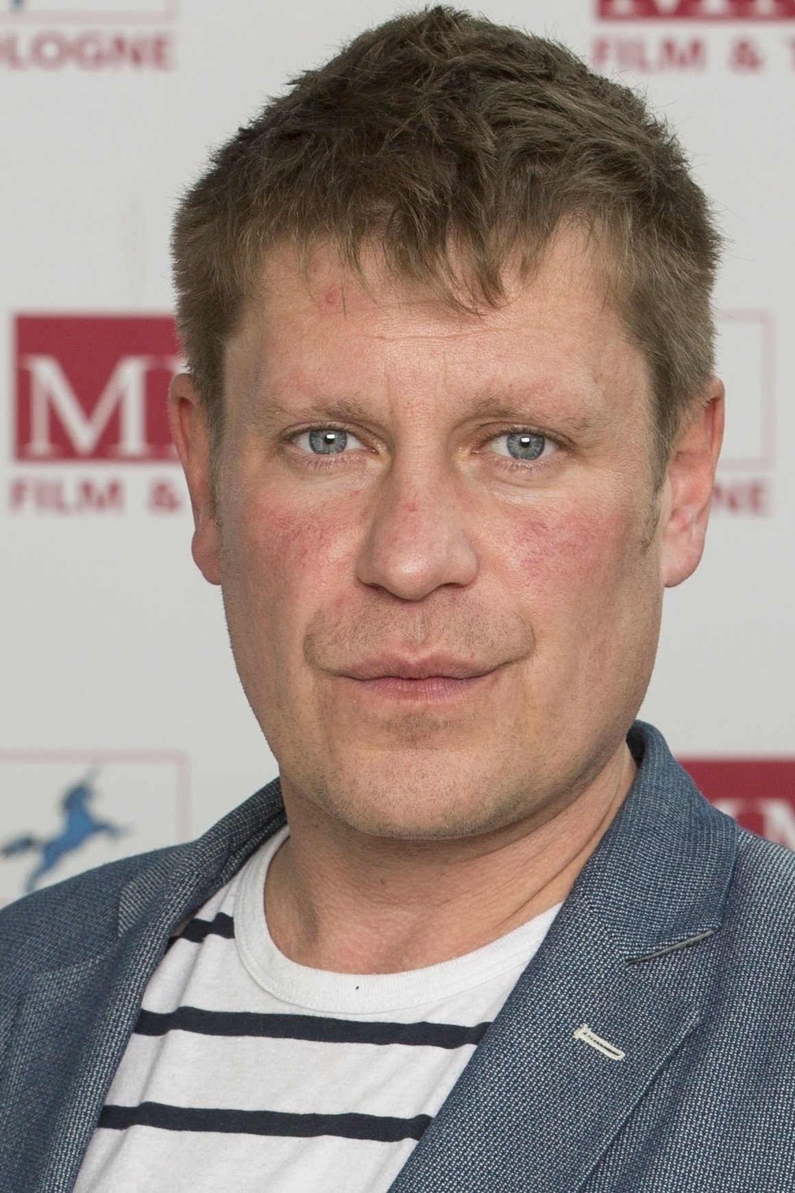 Bastian Griese backdrop