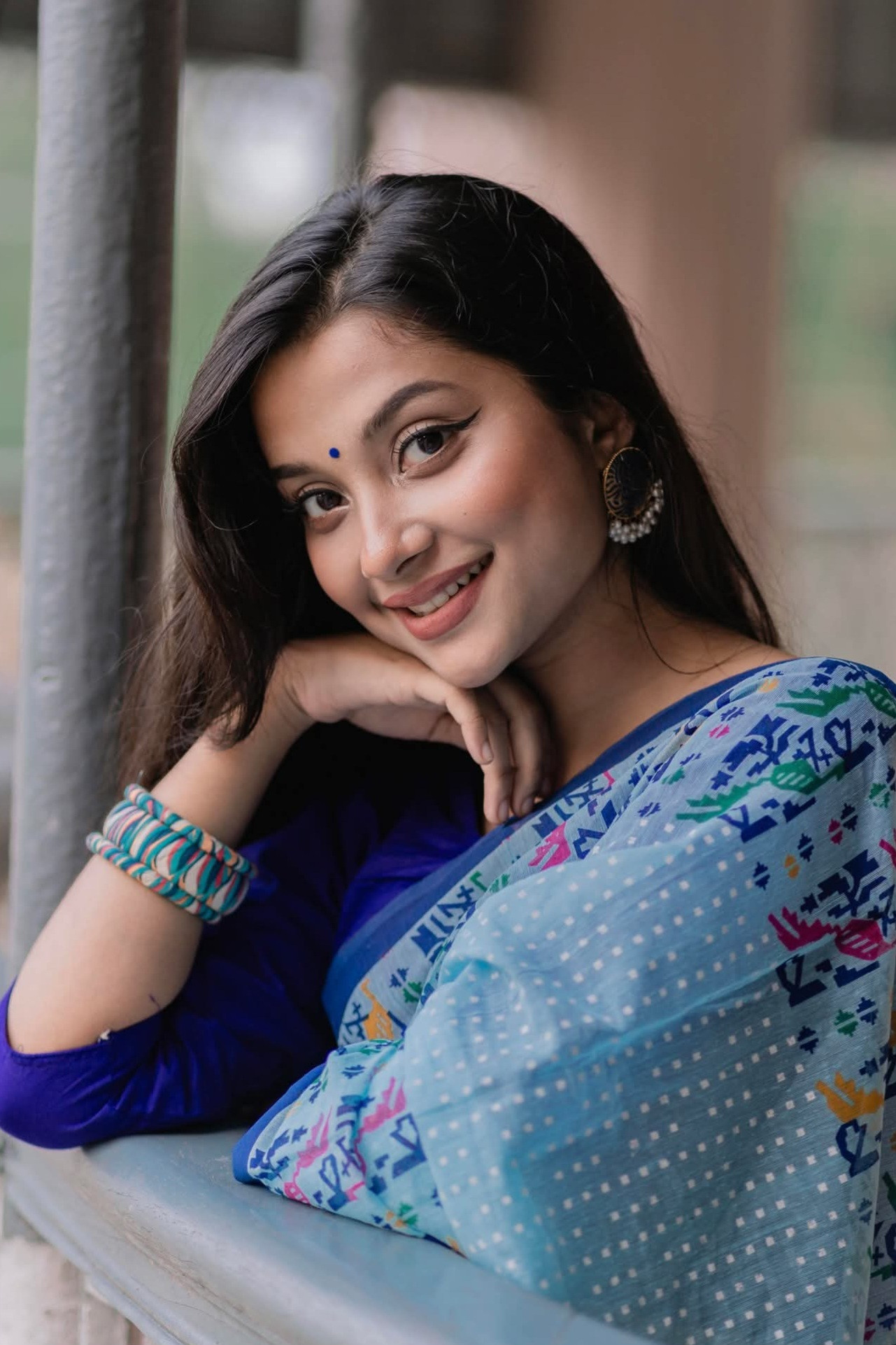 Fariha Rahman Paru backdrop