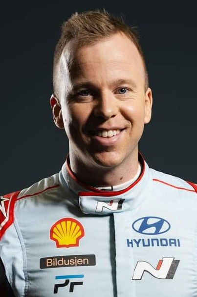 Torstein Eriksen backdrop