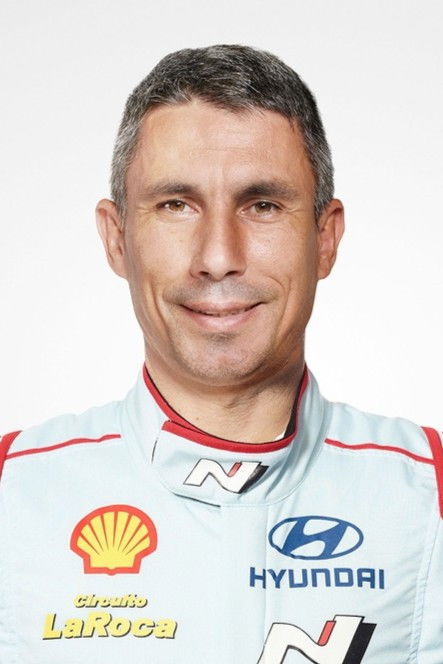 Cándido Carrera backdrop