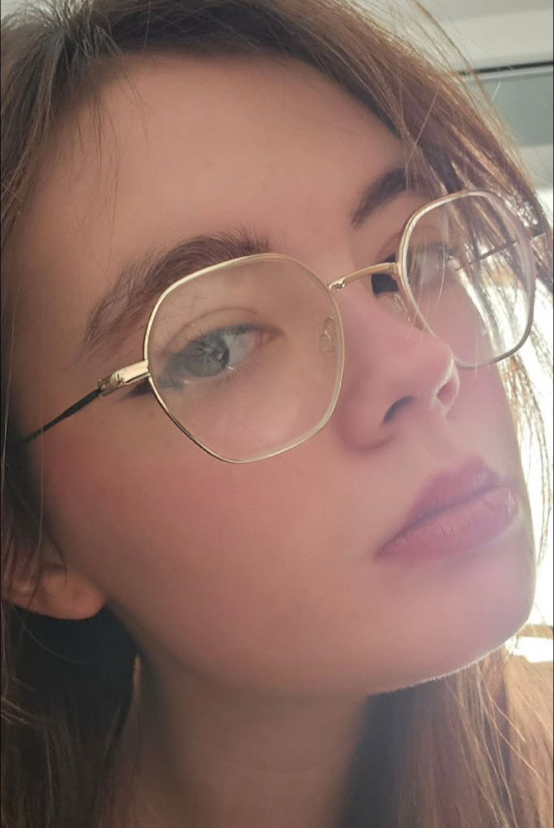 Saoirse Downey backdrop