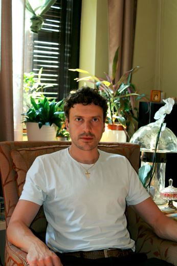 Miloš Živanović backdrop