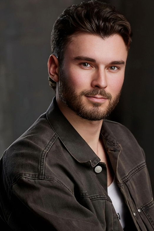 Quest De Salvo backdrop