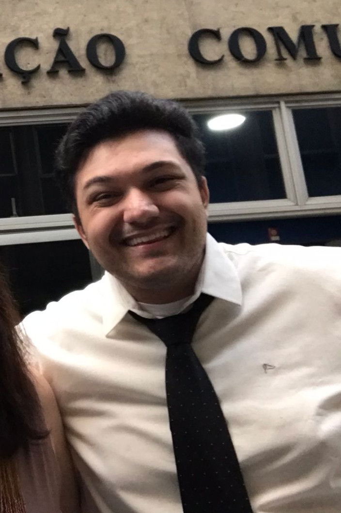 Brenno Bertolaccini Machado backdrop