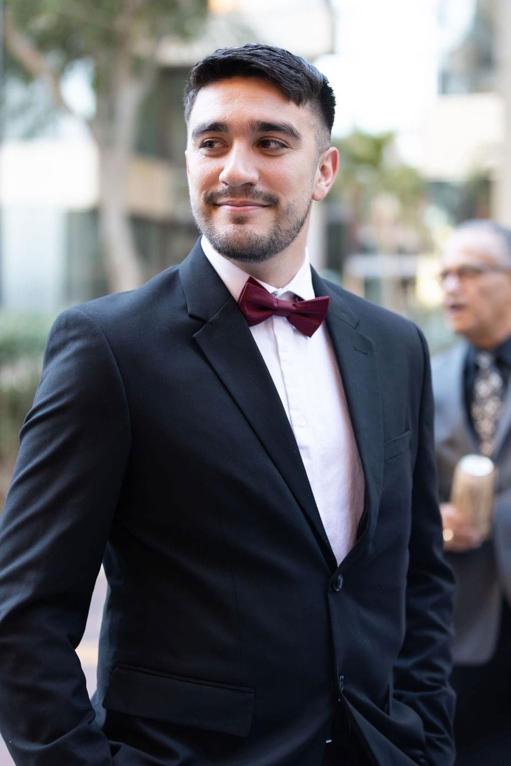 Santino Lasagna Q backdrop