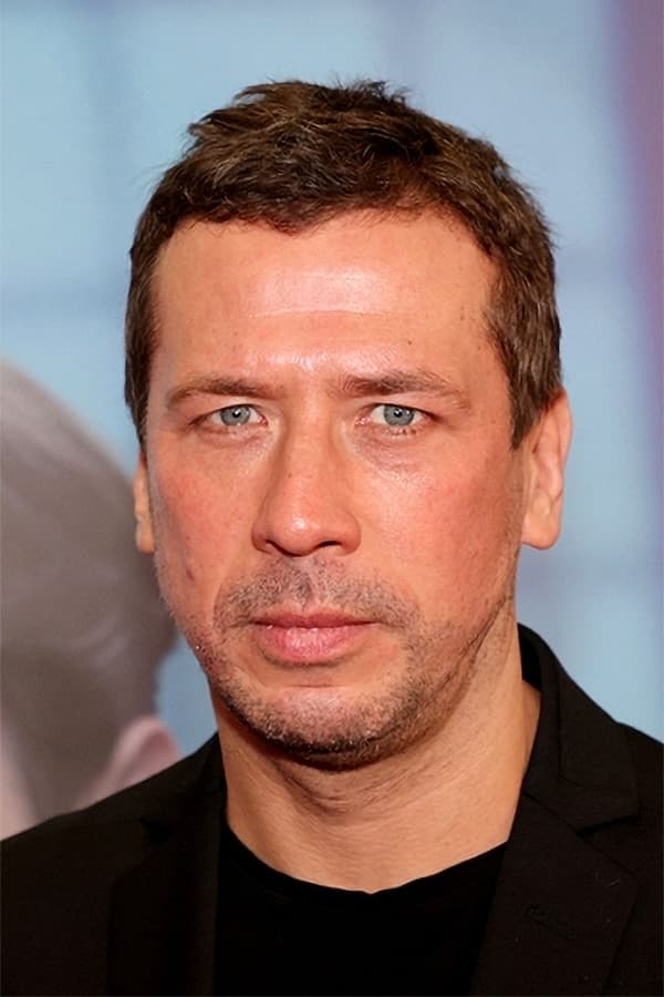 Andrey Merzlikin backdrop