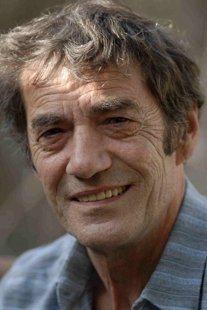 Daniel Duval backdrop