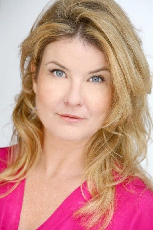 Pippa Hinchley backdrop