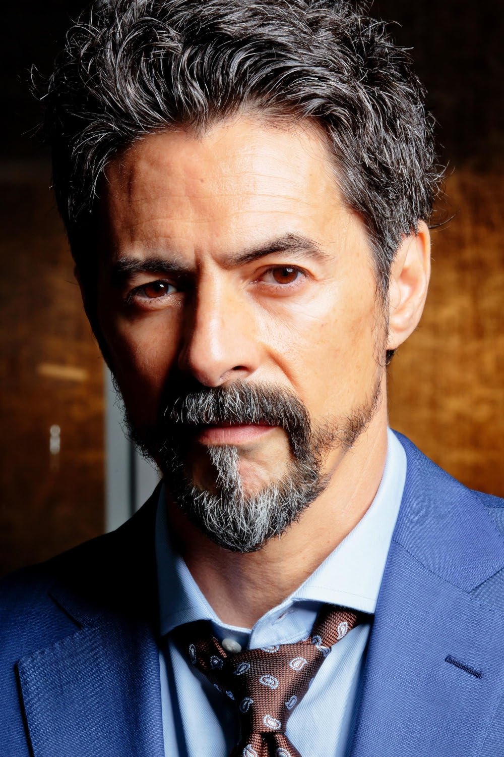 Ricardo Mamood-Vega backdrop