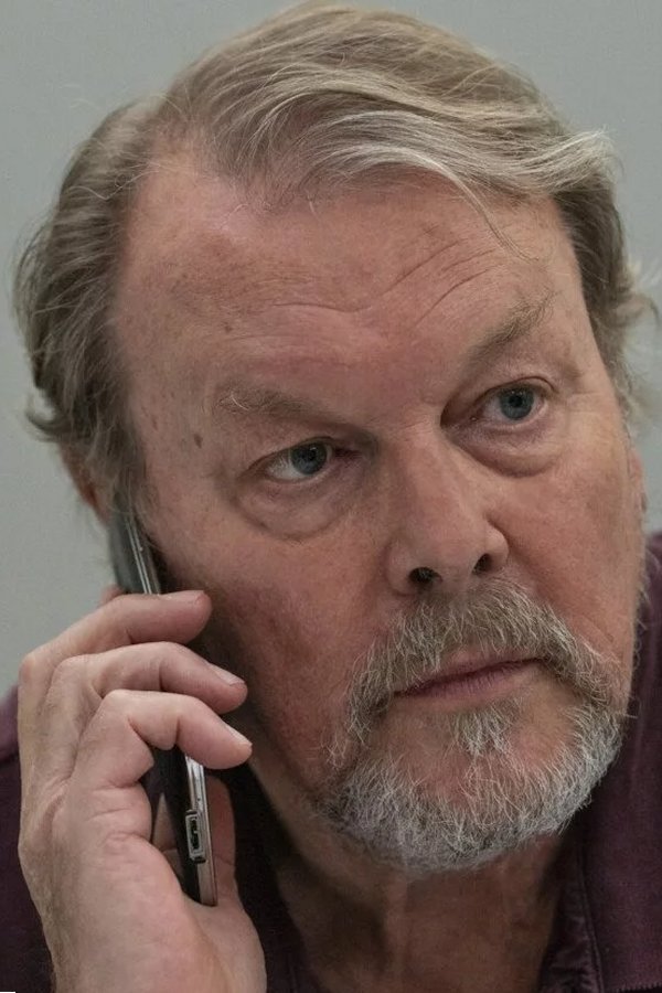 Hans Henrik Clemensen backdrop