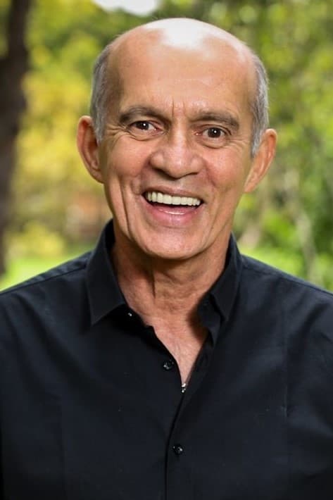 Jairo Camargo backdrop