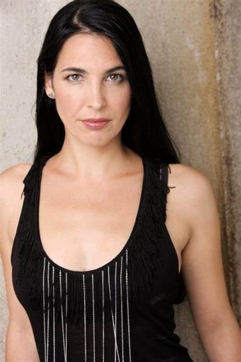 Amber Gokken backdrop