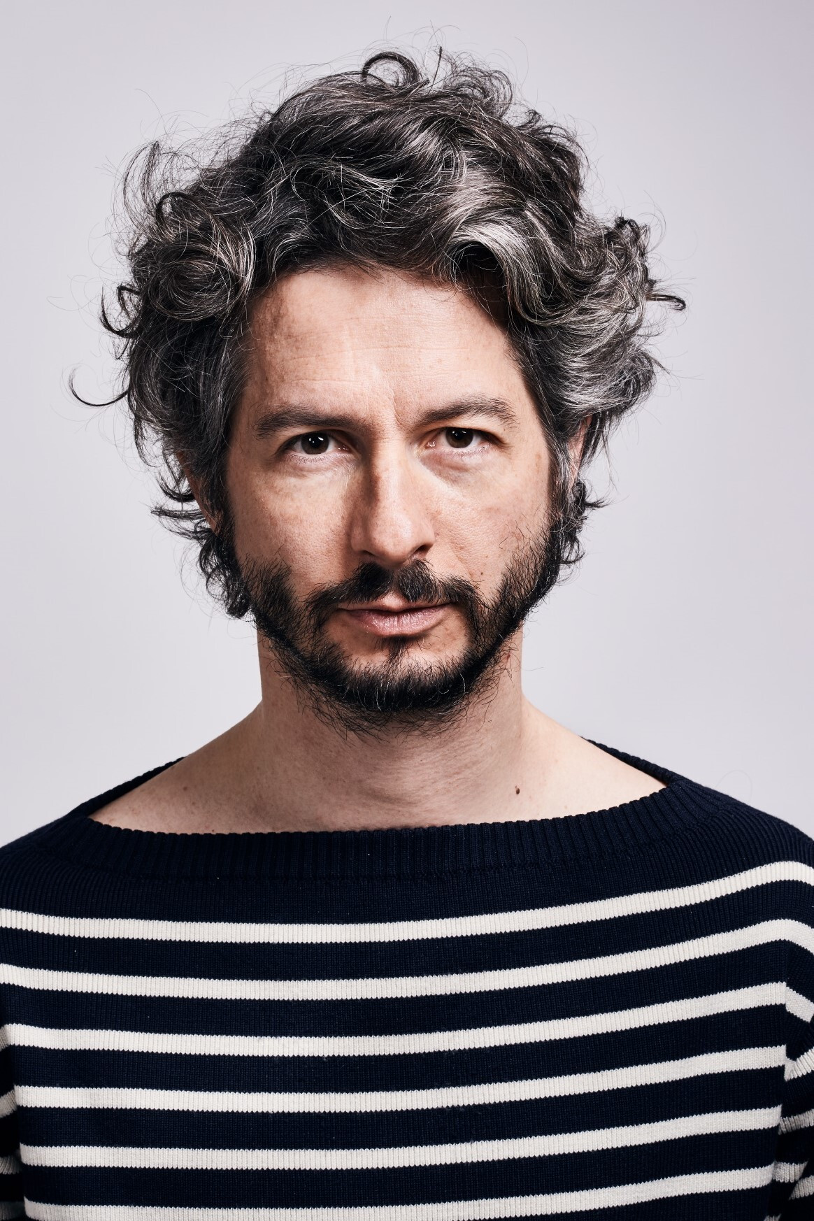 Nicolas Ronchi backdrop