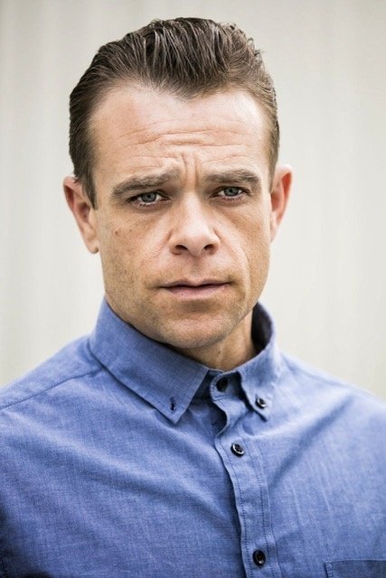 Nick Stahl backdrop