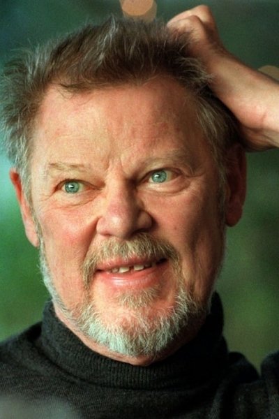 Frits Helmuth: Frits Helmut backdrop