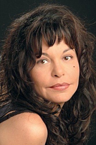 Isabelle Mergault backdrop