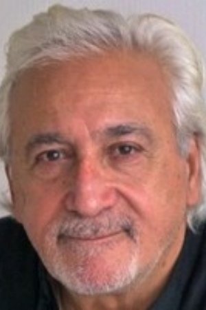 Maurice Illouz backdrop