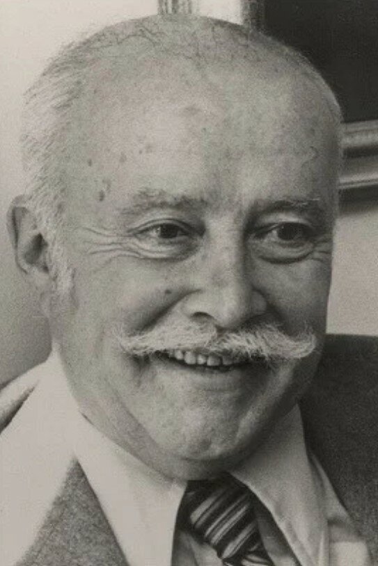 Charles Berlitz backdrop