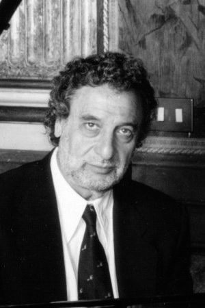 Luis Bacalov backdrop