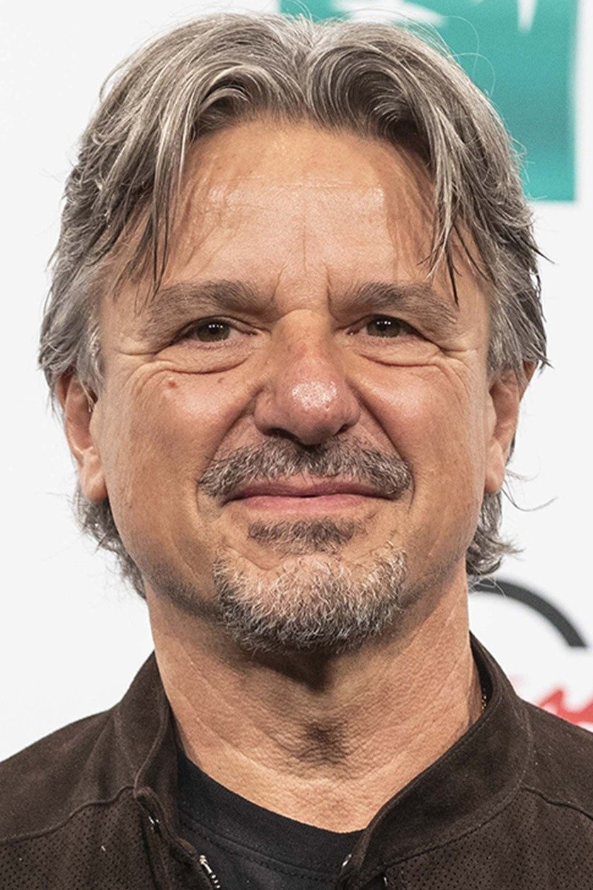 Arnaldo Catinari backdrop