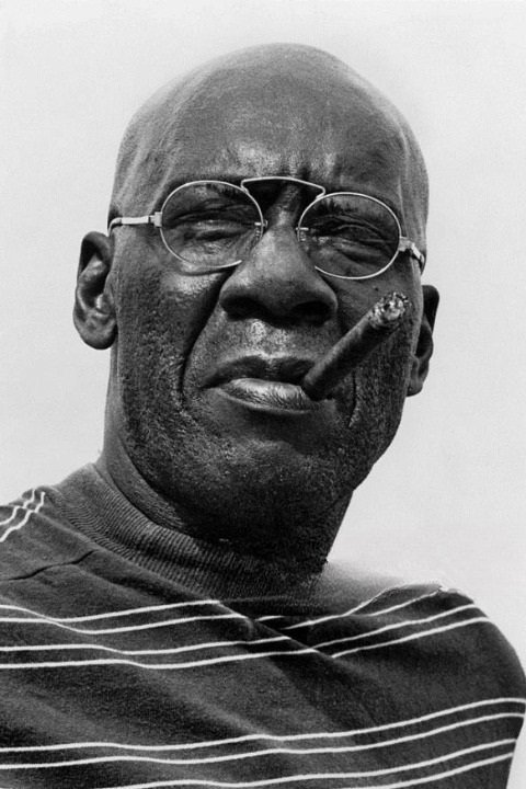 Julius Harris backdrop