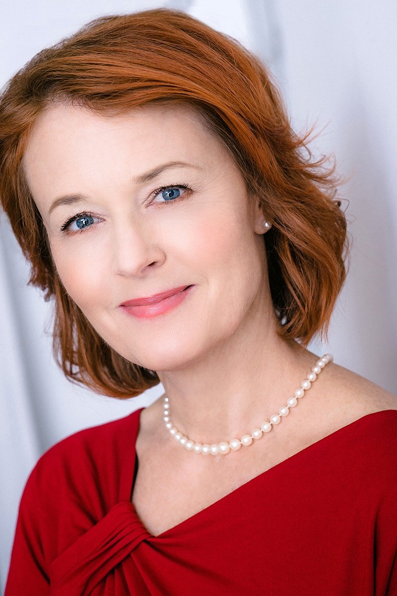 Rebecca Tilney backdrop