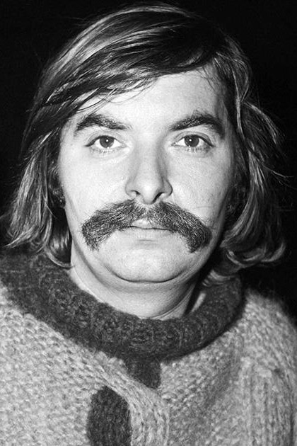 Pierre Vassiliu backdrop