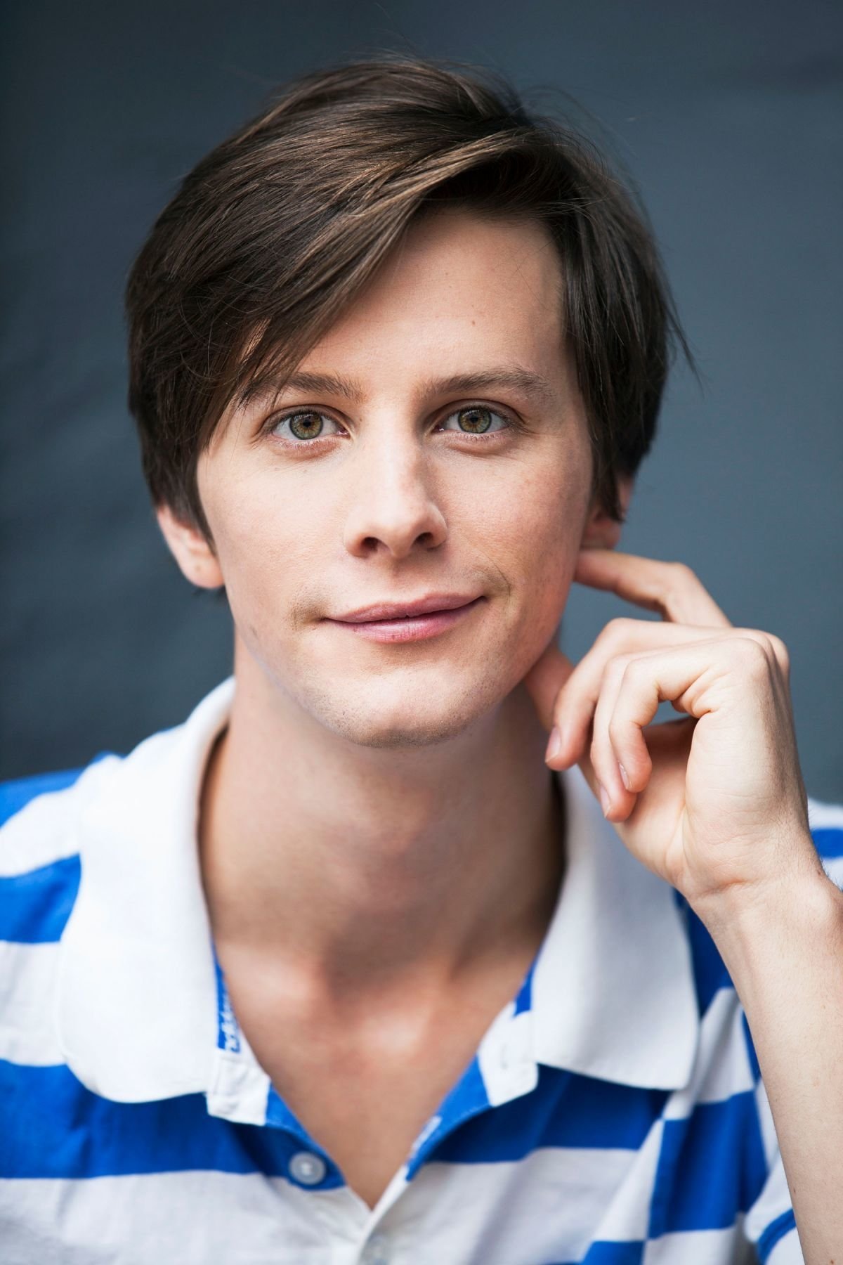 Jonathan Beck backdrop