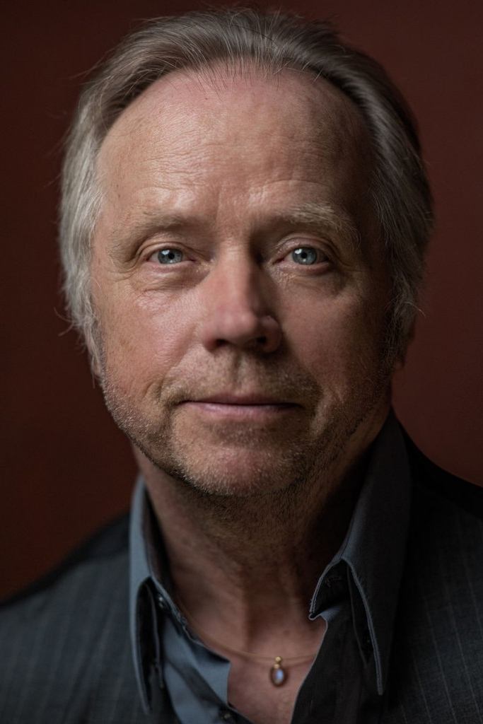 Michael Kausch backdrop