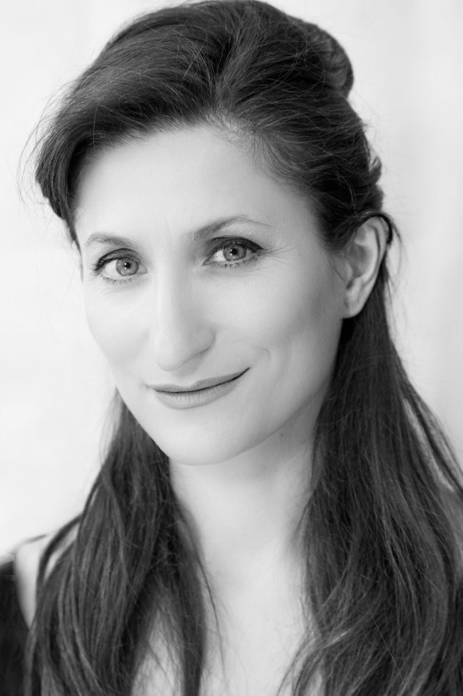 Montserrat Roig de Puig backdrop