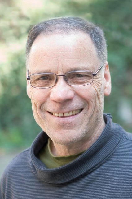 Rainer Komers backdrop