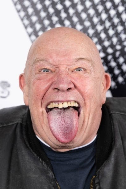 Buster Bloodvessel backdrop