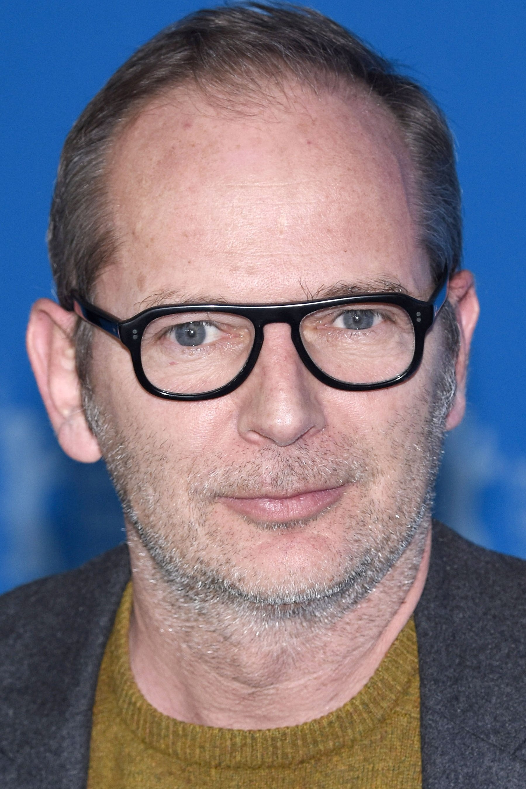 Étienne Comar backdrop