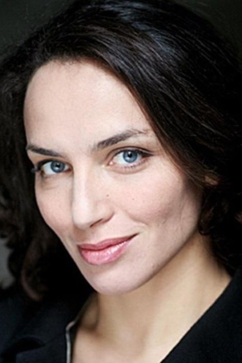 Maud Buquet backdrop